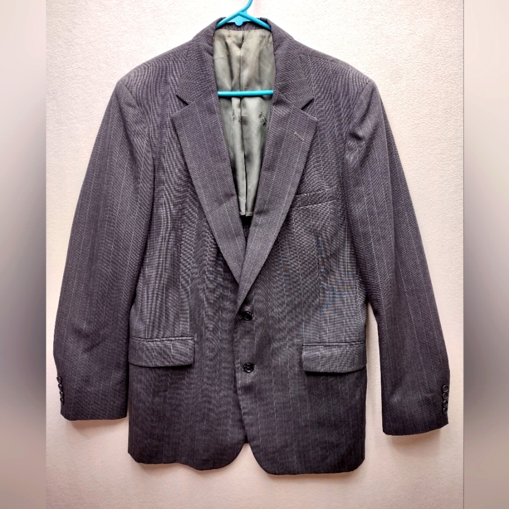 Stafford Men's Blazer Jacket Size 44L X W38 Gray Pin Stripe Sport Coat